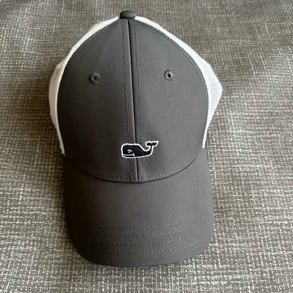 Vineyard Vines Other - Vineyard Vines Whale Performance Trucker Hat